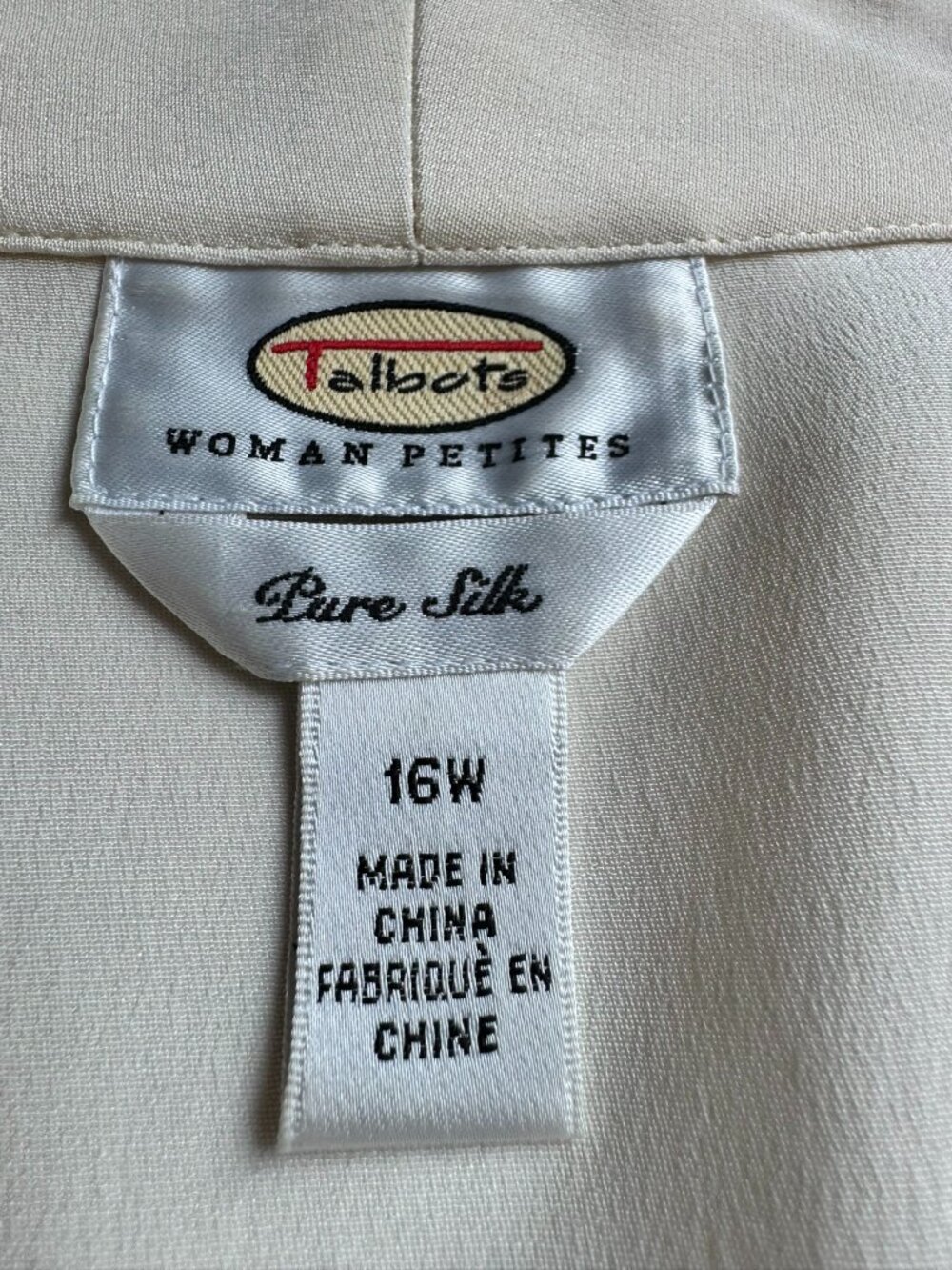 Talbots Classic Quality 100% Silk Cream French Cuff Long Sleeve Blouse Size 16W - Picture 10 of 12